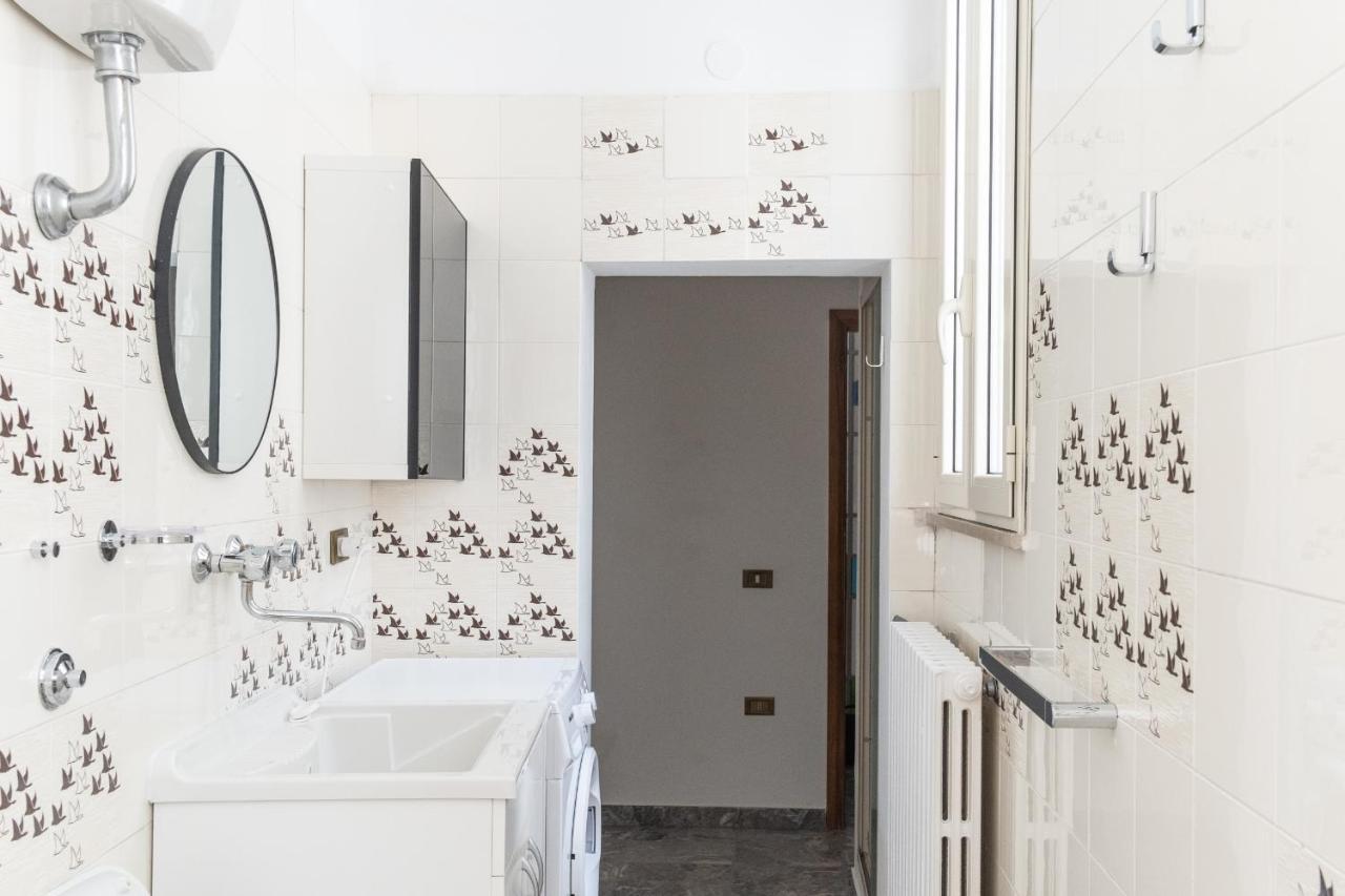La Casa Sul Corso E La Casa Sui Tetti *