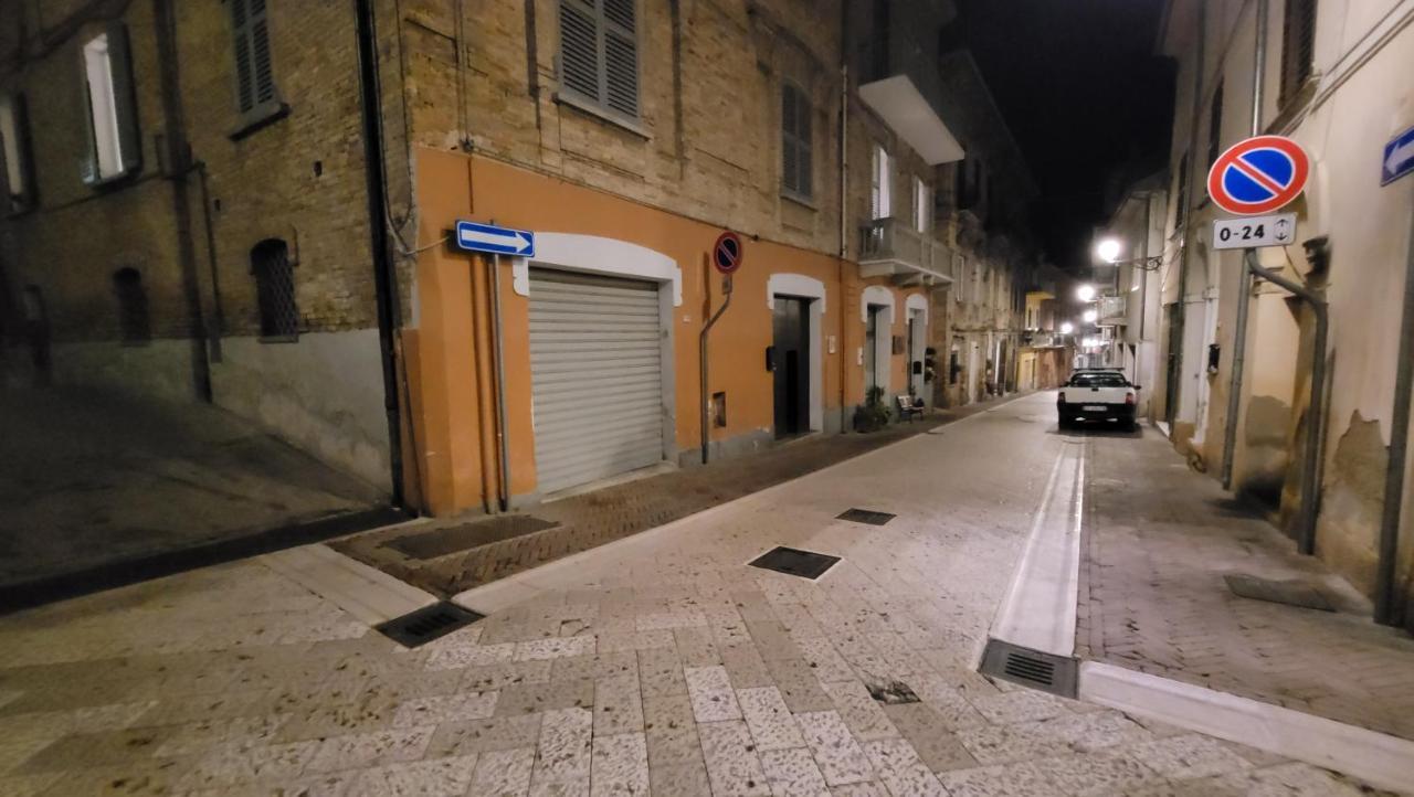 La Casa Sul Corso E La Casa Sui Tetti Citta Sant'Angelo